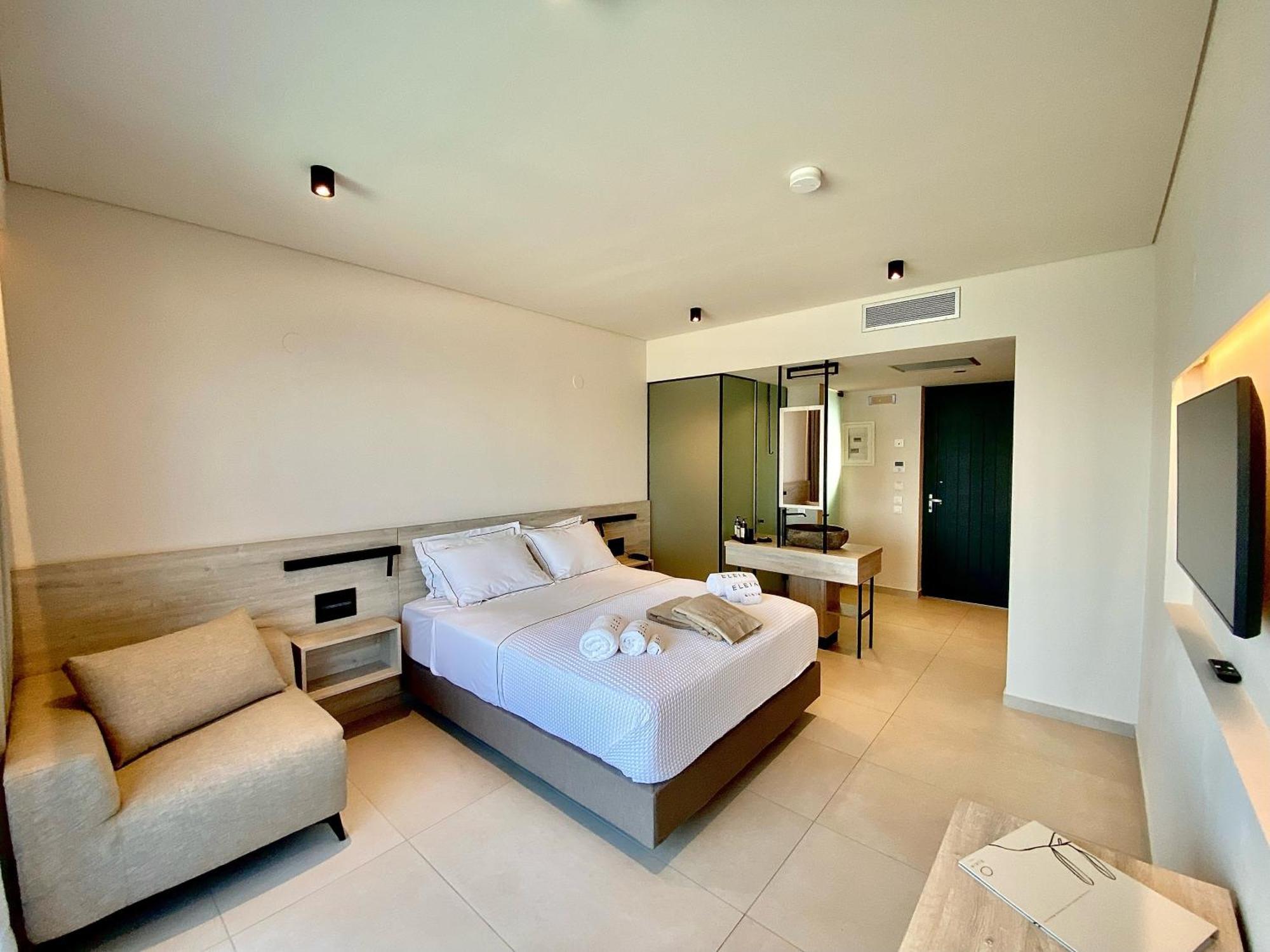 Eleia Seafront Rooms & Villas Petra  Ngoại thất bức ảnh