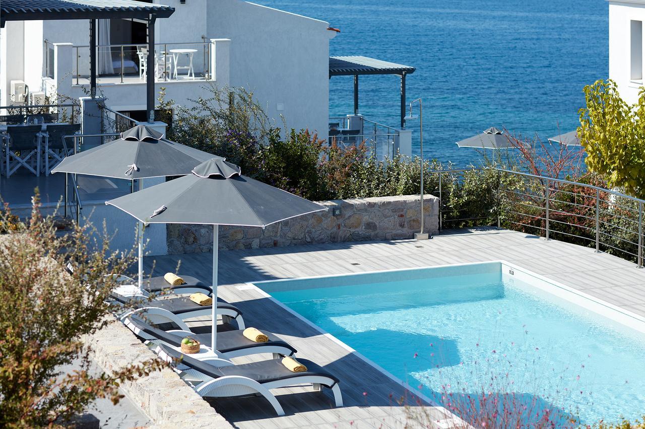 Eleia Seafront Rooms & Villas Petra  Ngoại thất bức ảnh