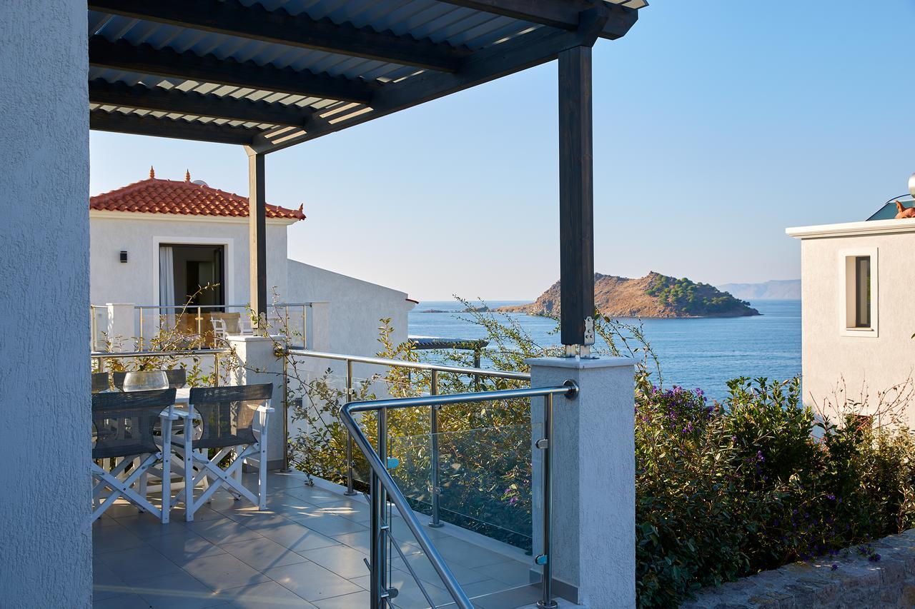 Eleia Seafront Rooms & Villas Petra  Ngoại thất bức ảnh
