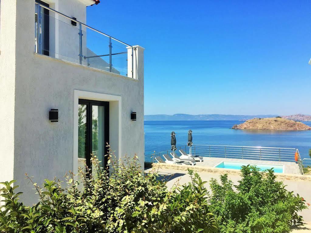 Eleia Seafront Rooms & Villas Petra  Ngoại thất bức ảnh